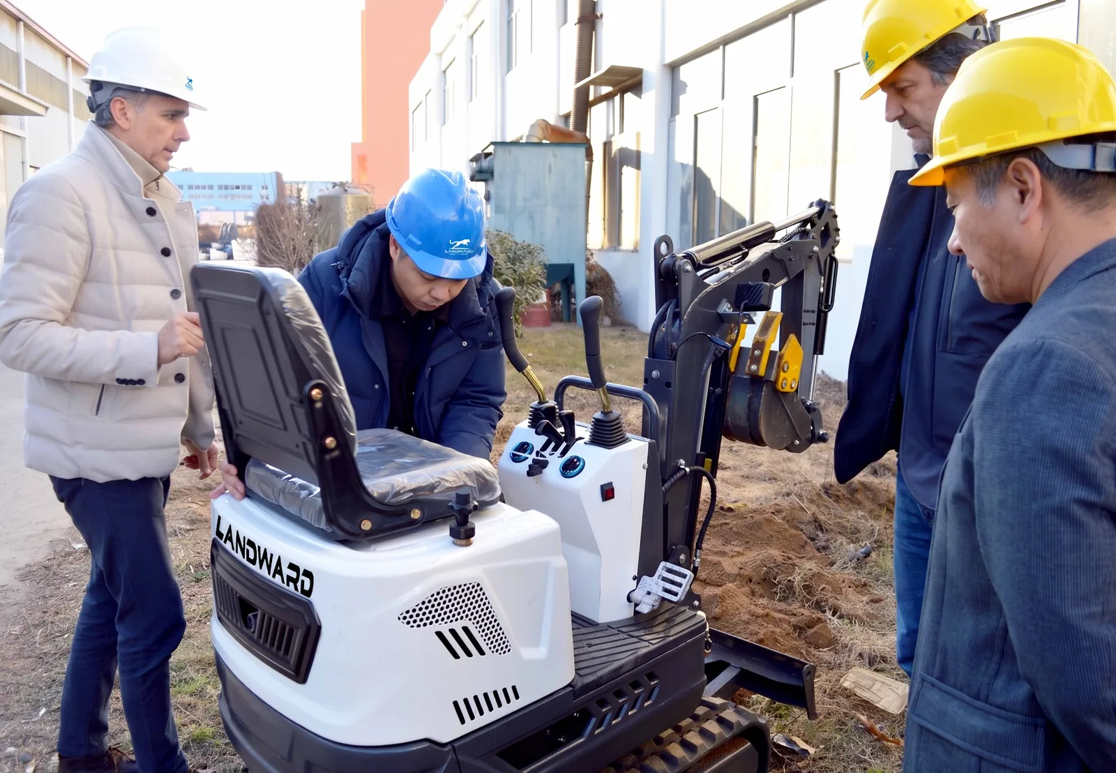 LANDWARD excavator inspection and customer support